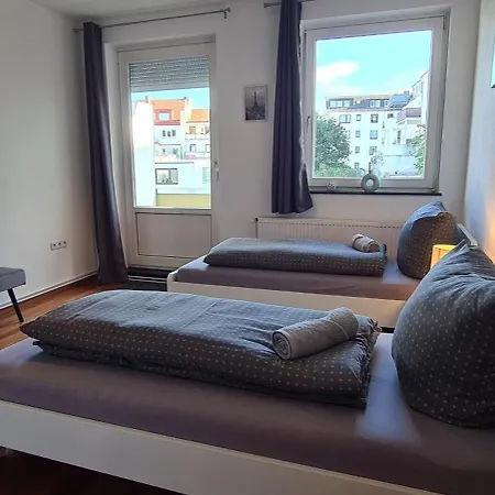 Διαμέρισμα 3 *